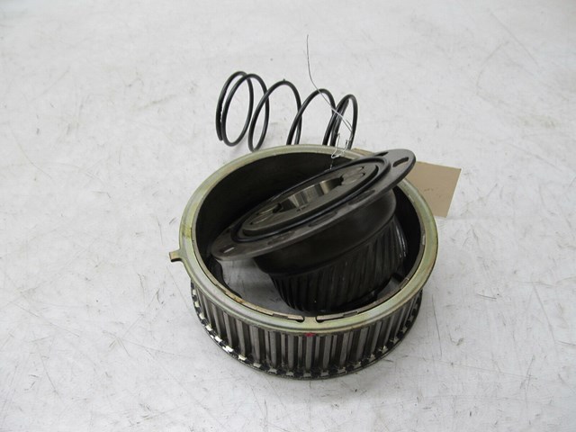   2001-2006 LEXUS LS430 OEM LEFT FRONT ENGINE CAMSHAFT TIMING BELT GEAR PULLEY 