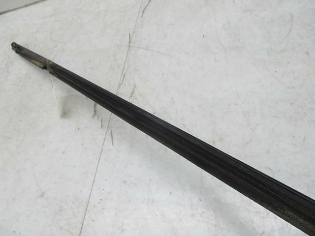 2010-2014 SUBARU IMPREZA WAGON OEM RIGHT REAR PASSENGER WINDOW MOLDING BELT