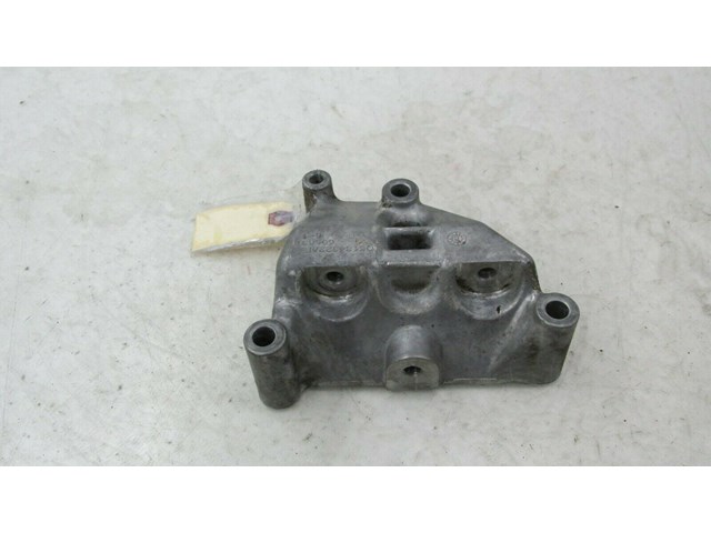 2011-2018 DODGE JOURNEY OEM 3.6L RIGHT FRONT MOTOR MOUNT BRACKET   