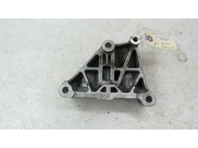 2011-2018 DODGE JOURNEY OEM 3.6L RIGHT FRONT MOTOR MOUNT BRACKET   