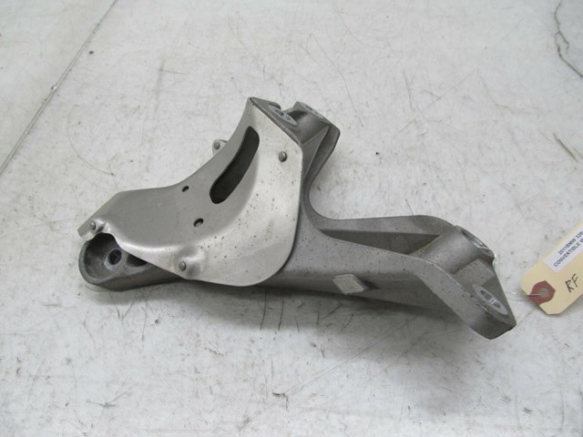  2009-2013 BMW 328i E93 E92 LCI OEM RIGHT FRONT ENGINE MOTOR MOUNT BRACKET 
