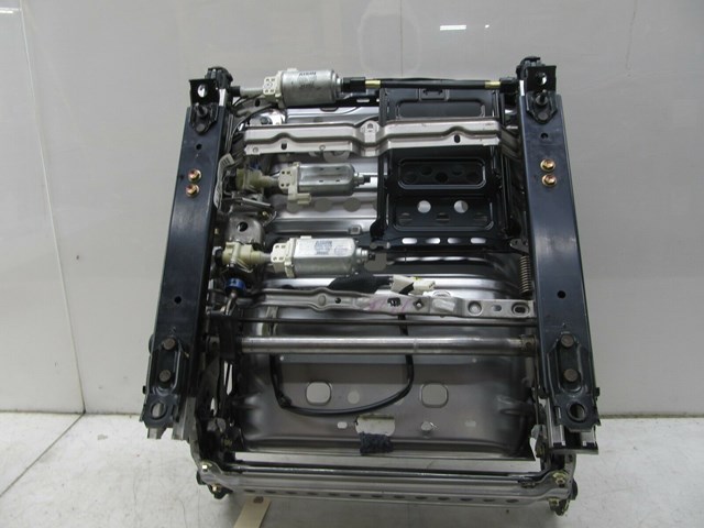 2001-2006 LEXUS LS430 OEM RIGHT FRONT PASSENGER SEAT TRACK FRAME W/ MOTORS