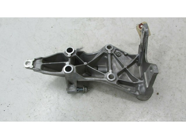 2013-2018 INFINITI QX60 JX35 OEM 3.5L ENGINE RIGHT FRONT MOTOR MOUNT BRACKET   