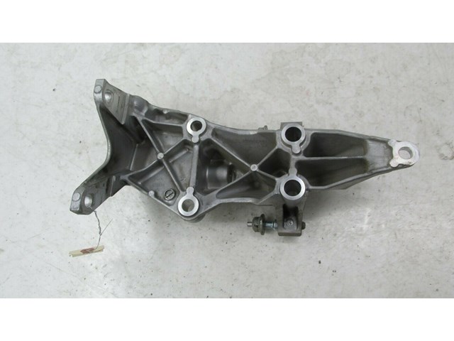 2013-2018 INFINITI QX60 JX35 OEM 3.5L ENGINE RIGHT FRONT MOTOR MOUNT BRACKET   