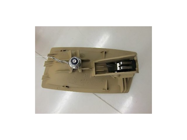 2006-2007 BMW 530XI WAGON E61 OEM RIGHT FRONT PASSENGER'S INTERIOR DOOR HANDLE