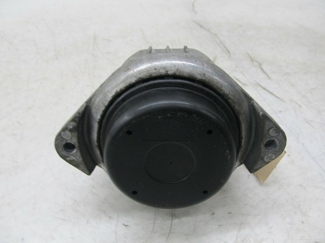 2007-2010 BMW 328xi E90 OEM RIGHT FRONT ENGINE MOTOR MOUNT 