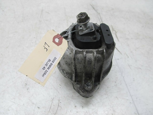 2007-2010 BMW 328xi E90 OEM LEFT FRONT ENGINE MOTOR MOUNT 