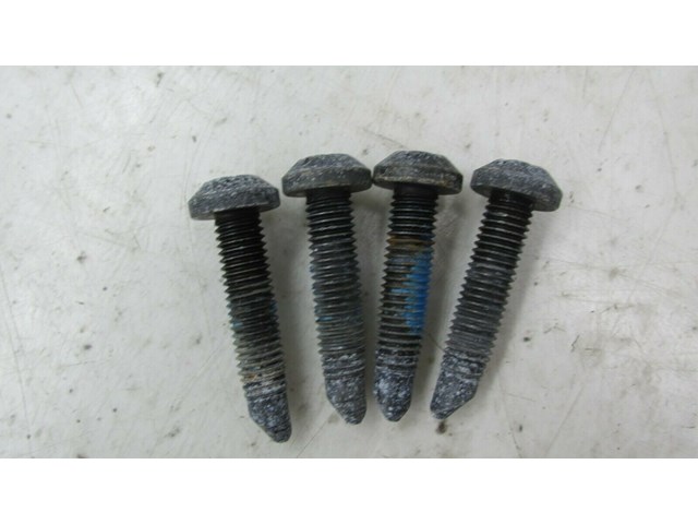 2017-2019 BUICK LACROSSE OEM RIGHT FRONT PASSENGER SEAT TRACK MOUNTING BOLTS 