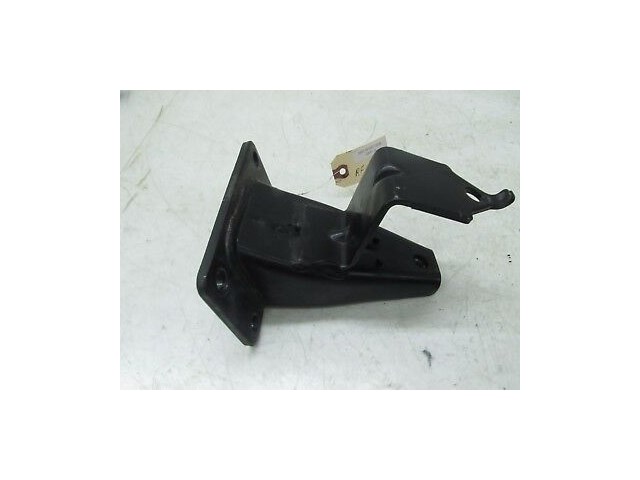 2004-2007 INFINITI QX56 OEM RIGHT FRONT ENGINE MOTOR MOUNT SUPPORT BRACKET