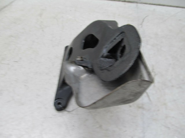  2003-2006 RANGE ROVER HSE OEM LEFT FRONT ENGINE MOTOR MOUNT SUPPORT BRACKET 