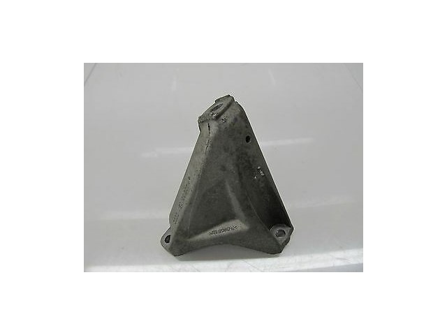  2004-2006 AUDI A8 L QUATTRO D3 OEM LEFT SIDE FRONT MOTOR MOUNT BRACKET