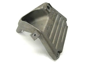  2004-2006 AUDI A8 L QUATTRO D3 OEM RIGHT SIDE FRONT MOTOR MOUNT BRACKET