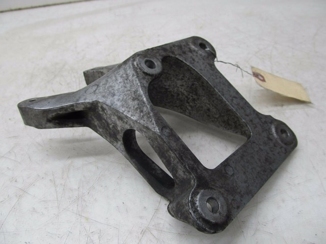 2004-2008 AUDI A8L W12 OEM RIGHT FRONT ENGINE MOTOR MOUNT 4E0 199 370