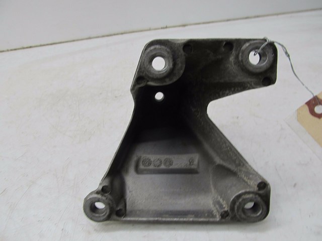 2004-2008 AUDI A8L W12 OEM LEFT FRONT ENGINE MOTOR MOUNT 4E0 199 307