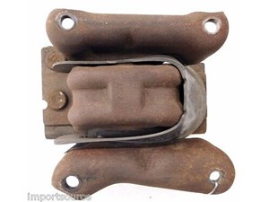 2003-2007 FORD F250 F350 OEM RIGHT ENGINE MOTOR MOUNT BRACKET 