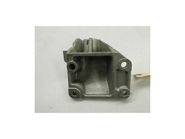 2005-2007 INFINITI G35 COUPE OEM LEFT FRONT ENGINE MOTOR MOUNT BRACKET