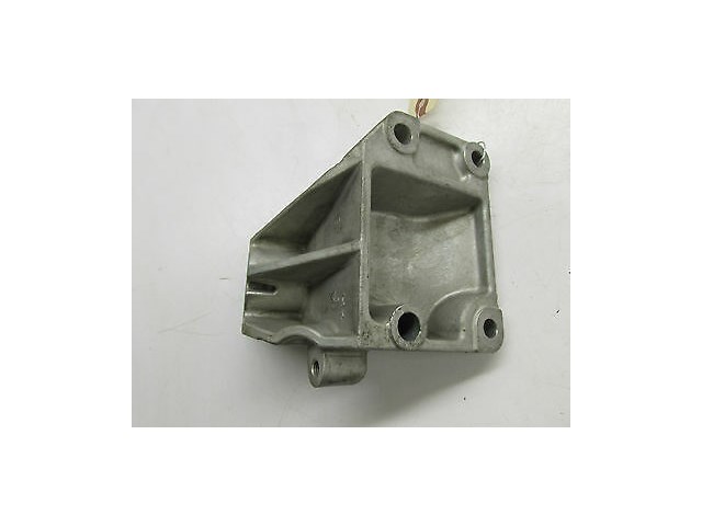 2005-2007 INFINITI G35 COUPE OEM LEFT FRONT ENGINE MOTOR MOUNT BRACKET