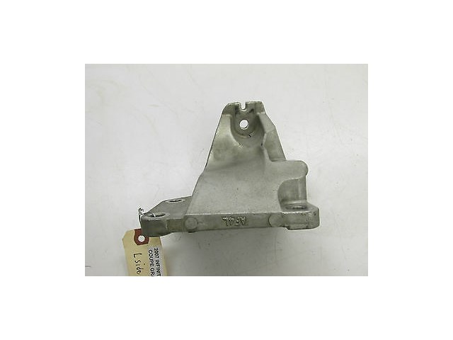 2005-2007 INFINITI G35 COUPE OEM LEFT FRONT ENGINE MOTOR MOUNT BRACKET