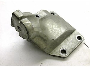 2005-2007 INFINITI G35 COUPE OEM LEFT FRONT ENGINE MOTOR MOUNT BRACKET