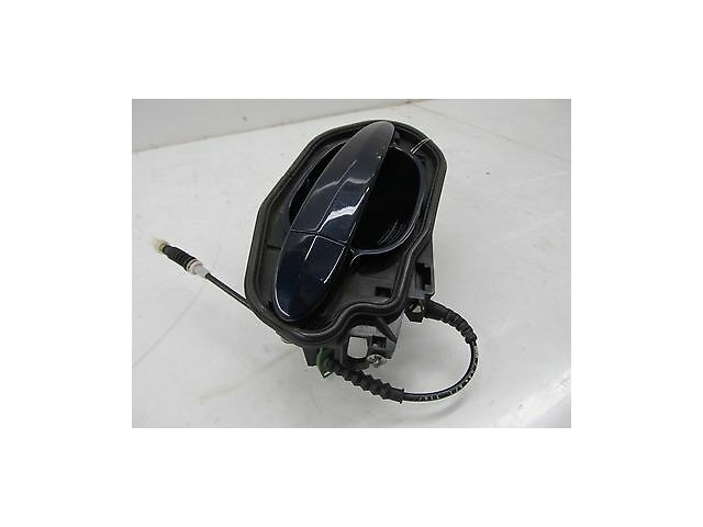 2006-2007 BMW 530XI WAGON E61 OEM LEFT REAR EXTERIOR DOOR HANDLE W/ CARRIER BLUE