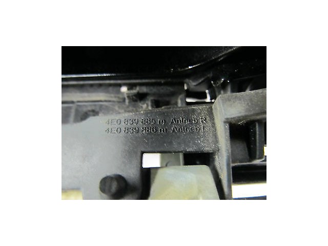 2004-2006 AUDI A8 L QUATTRO D3 OEM RIGHT REAR EXTERIOR BACK DOOR HANDLE 