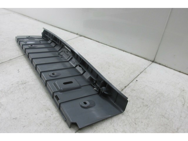 2007-2010 BMW 328xi E90 OEM REAR TRUNK LOWER SCUFF SILL TRIM PANEL