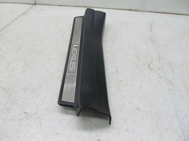 2001-2006 LEXUS LS430 OEM RIGHT REAR DOOR SCUFF PLATE KICKER PANEL 