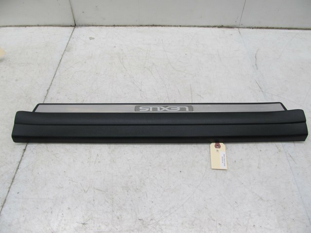 2001-2006 LEXUS LS430 OEM RIGHT FRONT DOOR SCUFF PLATE KICKER PANEL 