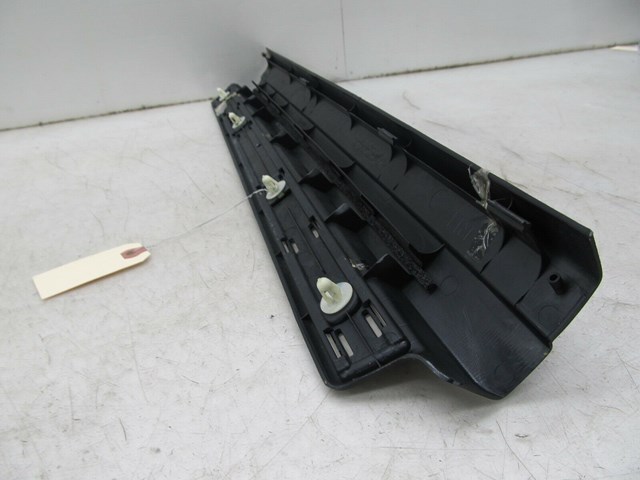 2001-2006 LEXUS LS430 OEM RIGHT FRONT DOOR SCUFF PLATE KICKER PANEL 