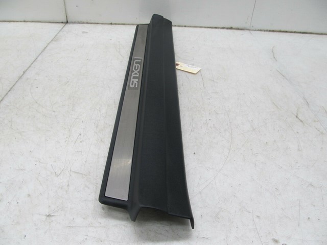 2001-2006 LEXUS LS430 OEM RIGHT FRONT DOOR SCUFF PLATE KICKER PANEL 