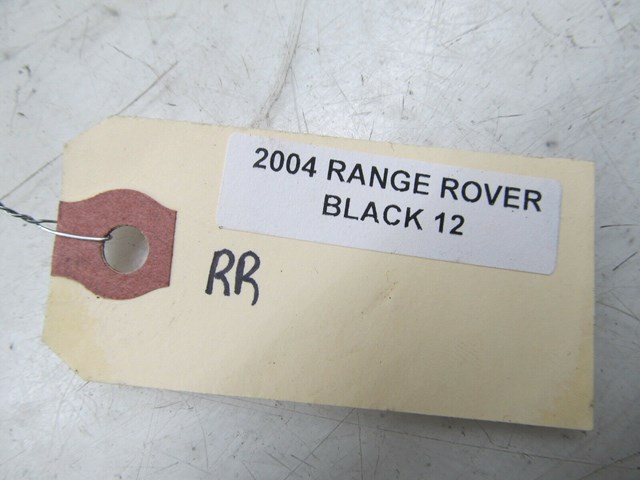 2003-2006 RANGE ROVER HSE OEM RIGHT REAR LOWER SCUFF PLATE TRIM COVER 