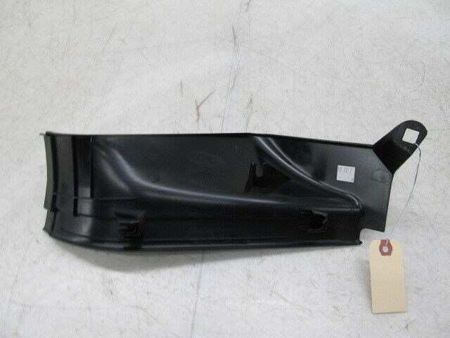 2003-2006 RANGE ROVER HSE OEM RIGHT REAR SCUFF KICK PANEL 