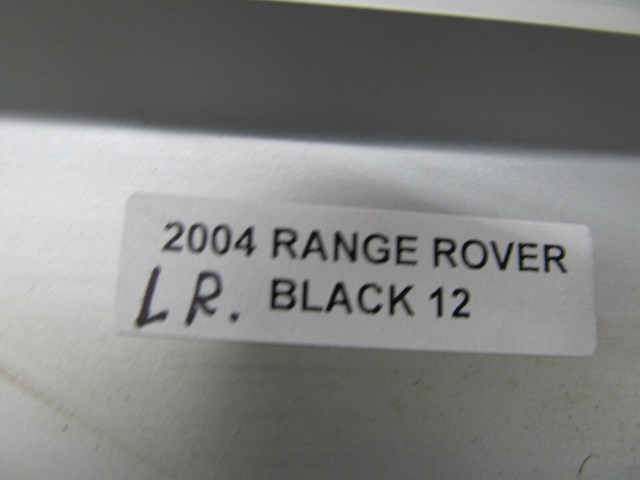 2003-2006 RANGE ROVER HSE OEM LEFT REAR LOWER SCUFF PLATE TRIM COVER 