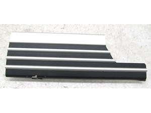 2003-2006 RANGE ROVER HSE OEM LEFT REAR LOWER SCUFF PLATE TRIM COVER 