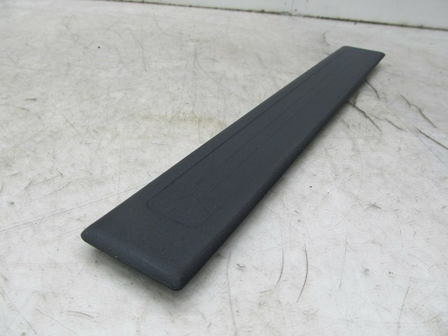 2007-2012 MERCEDES GL450 X164 OEM RIGHT FRONT OUTER STEP SCUFF PLATE TRIM PANEL 