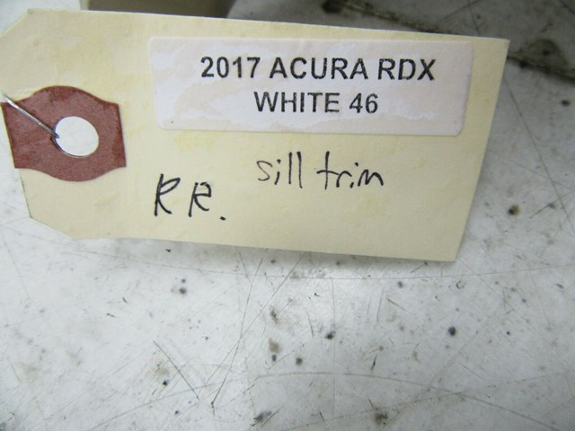 2013-2018 ACURA RDX OEM RIGHT REAR SCUFF PLATE GARNISH TRIM ASSEMBLY 