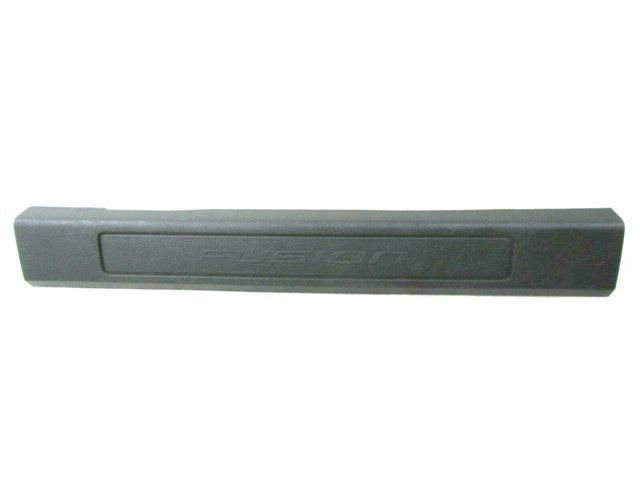2013-2016 FORD FUSION OEM RIGHT FRONT SILL TRIM SCUFF PLATE BLACK