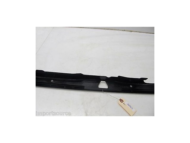 1985-1992 BMW 325i E30 OEM REAR TRUNK SCUFF PANEL FINISH MOLDING COVER 
