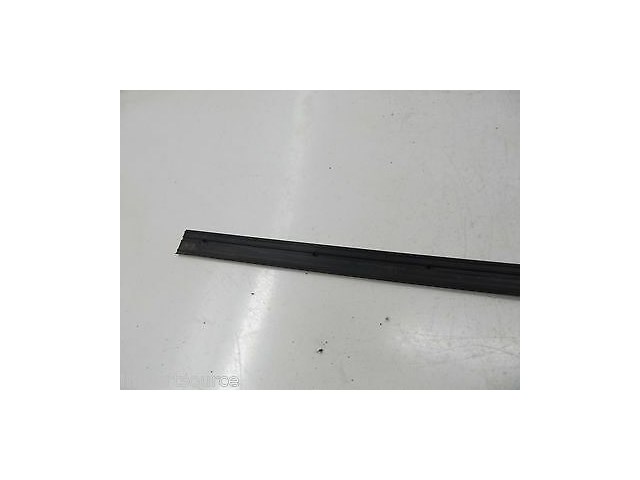 1985-1992 BMW 325i E30 OEM RIGHT FRONT DOOR SCUFF PLATE 