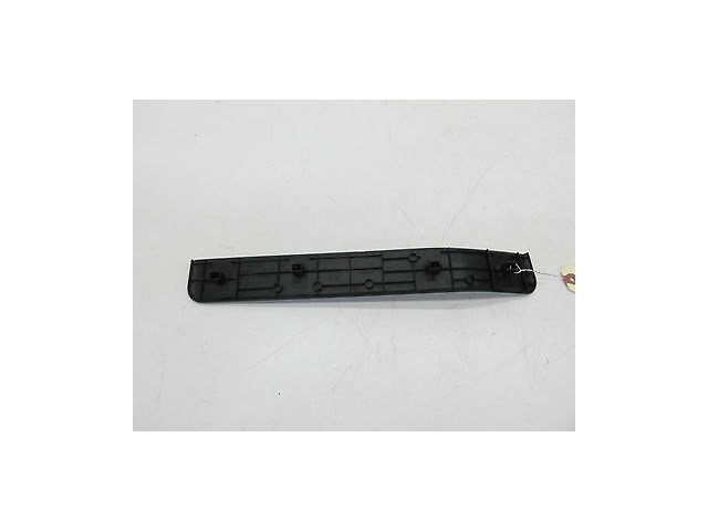 2006-2007 INFINITI M35 M45 OEM RIGHT REAR SCUFF PLATE MOLDING TRIM