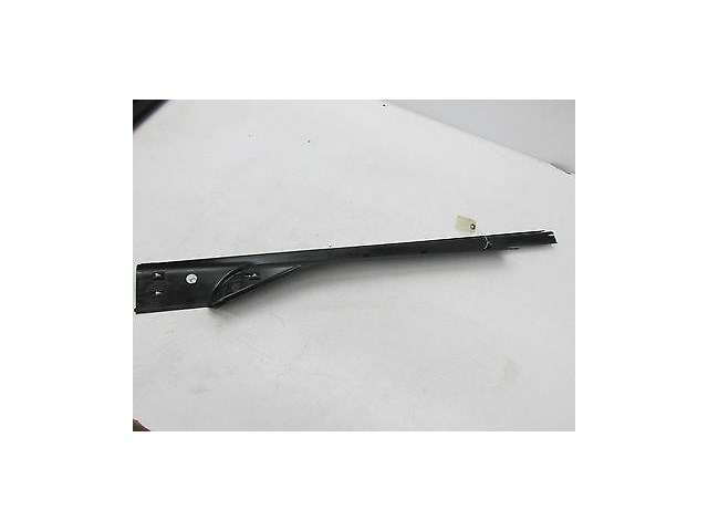 2005-2007 MERCEDES BENZ C230 W203 OEM RIGHT FRONT DOOR SILLS SCUFF SCRATCH PANEL