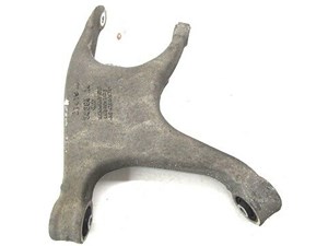 2008-2012 AUDI A4 AVANT WAGON B8 OEM RIGHT REAR SUSPENSION LOWER CONTROL ARM