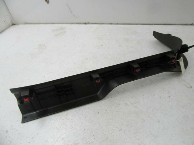 2017-2019 GM BUICK LACROSSE OEM RIGHT FRONT INNER SCUFF PLATE SILL TRIM