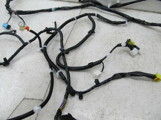 2009-2016 INFINITI FX35 QX70 OEM RIGHT SIDE BODY FLOOR WIRE HARNESS COMPLETE