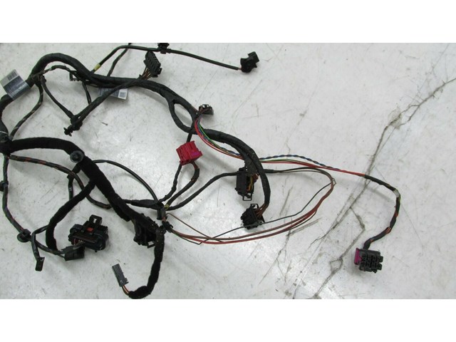 2009-2012 AUDI Q5 8R OEM RIGHT FRONT PASSENGER SEAT WIRE HARNESS    