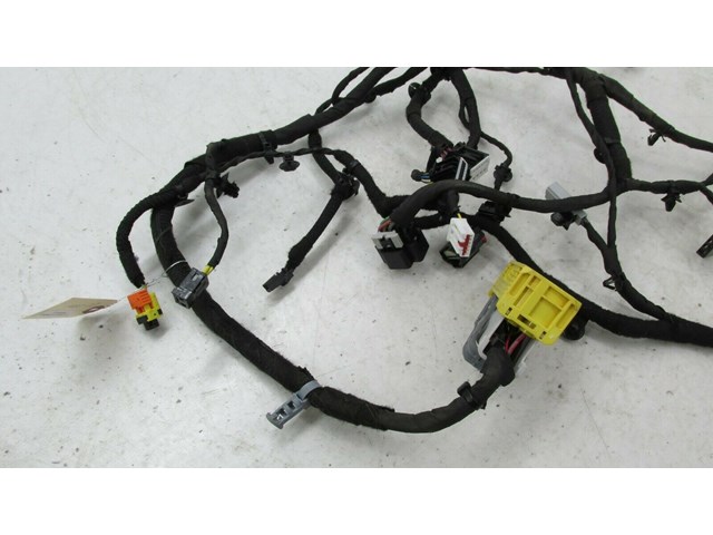 2017-2019 BUICK LACROSSE OEM RIGHT FRONT PASSENGER SEAT WIRE HARNESS 