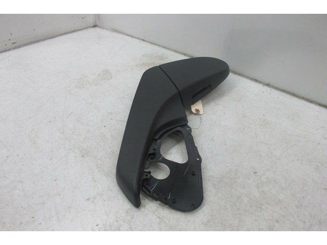 2007-2012 MERCEDES GL450 X164 OEM RIGHT FRONT PASSENGER SEAT COVER TRIM 