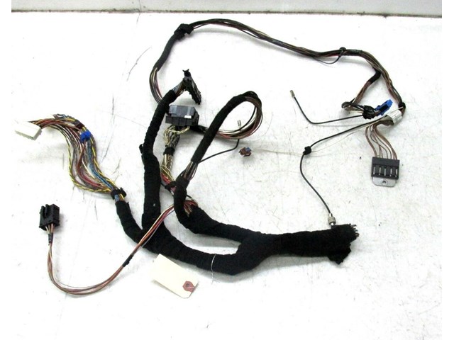 2003-2006 RANGE ROVER HSE OEM LEFT REAR TRUNK MODULE WIRE HARNESS PIGTAILS
