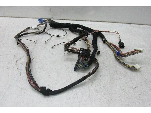 2003-2006 RANGE ROVER HSE OEM LEFT REAR TRUNK MODULE WIRE HARNESS PIGTAILS