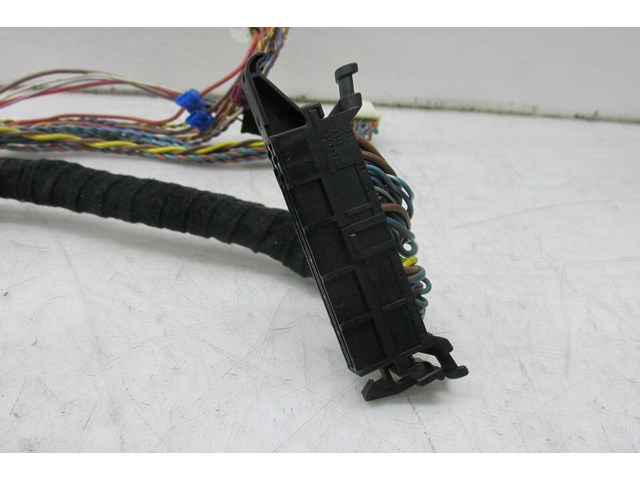 2003-2006 RANGE ROVER HSE OEM LEFT REAR TRUNK MODULE WIRE HARNESS PIGTAILS